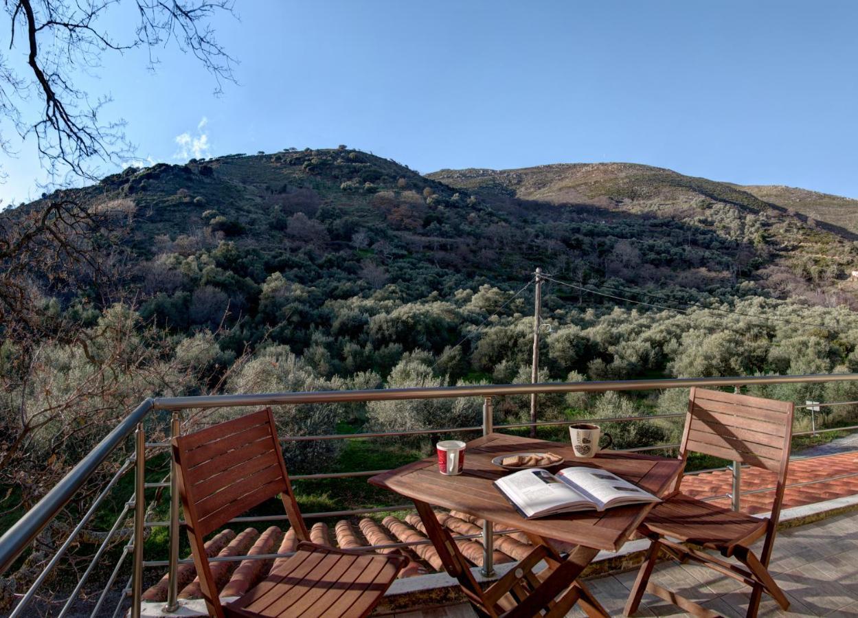 Antartisa B&B Limni  Kültér fotó