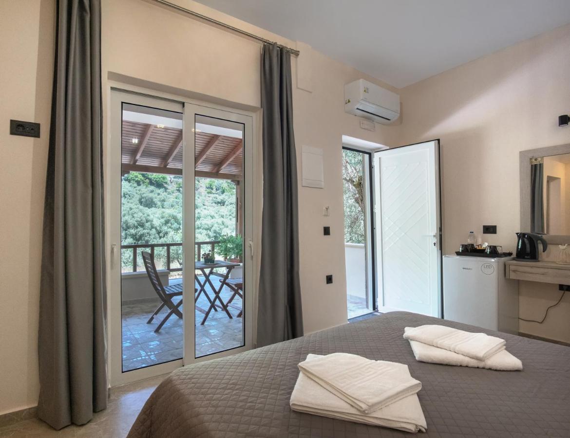 Antartisa B&B Limni  Kültér fotó