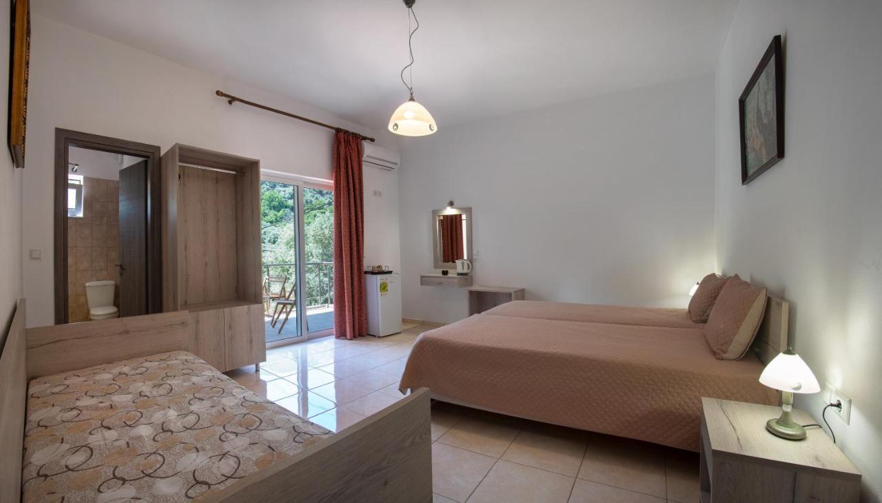 Antartisa B&B Limni  Kültér fotó