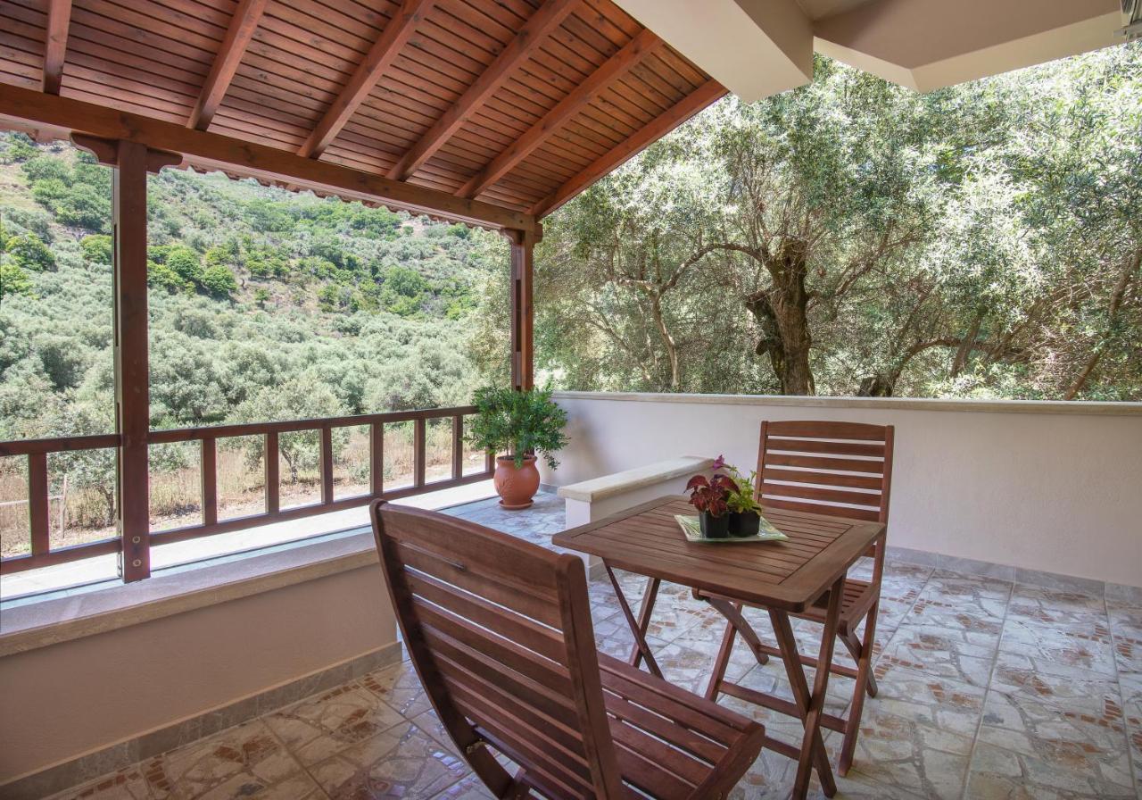Antartisa B&B Limni  Kültér fotó
