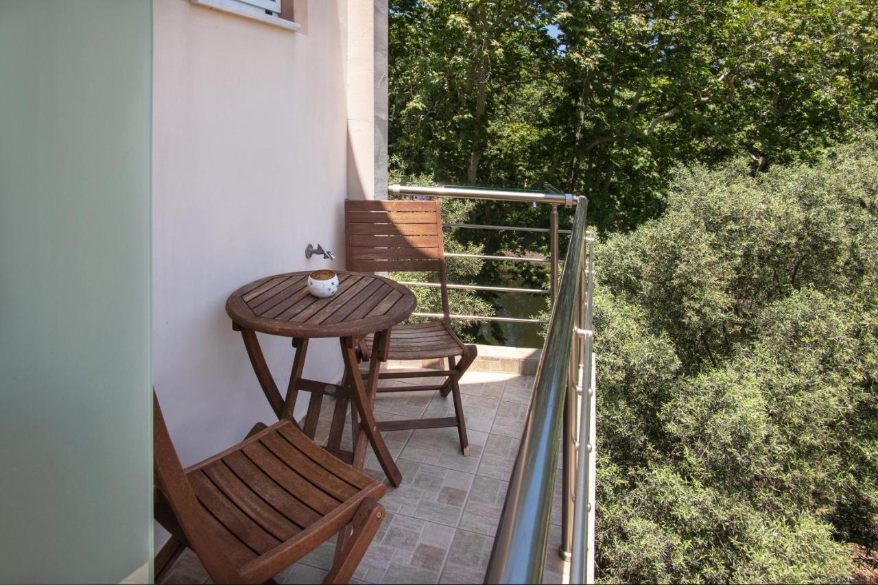 Antartisa B&B Limni  Kültér fotó