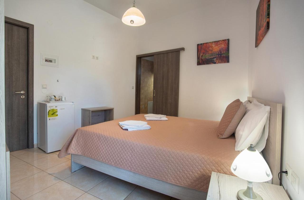 Antartisa B&B Limni  Kültér fotó